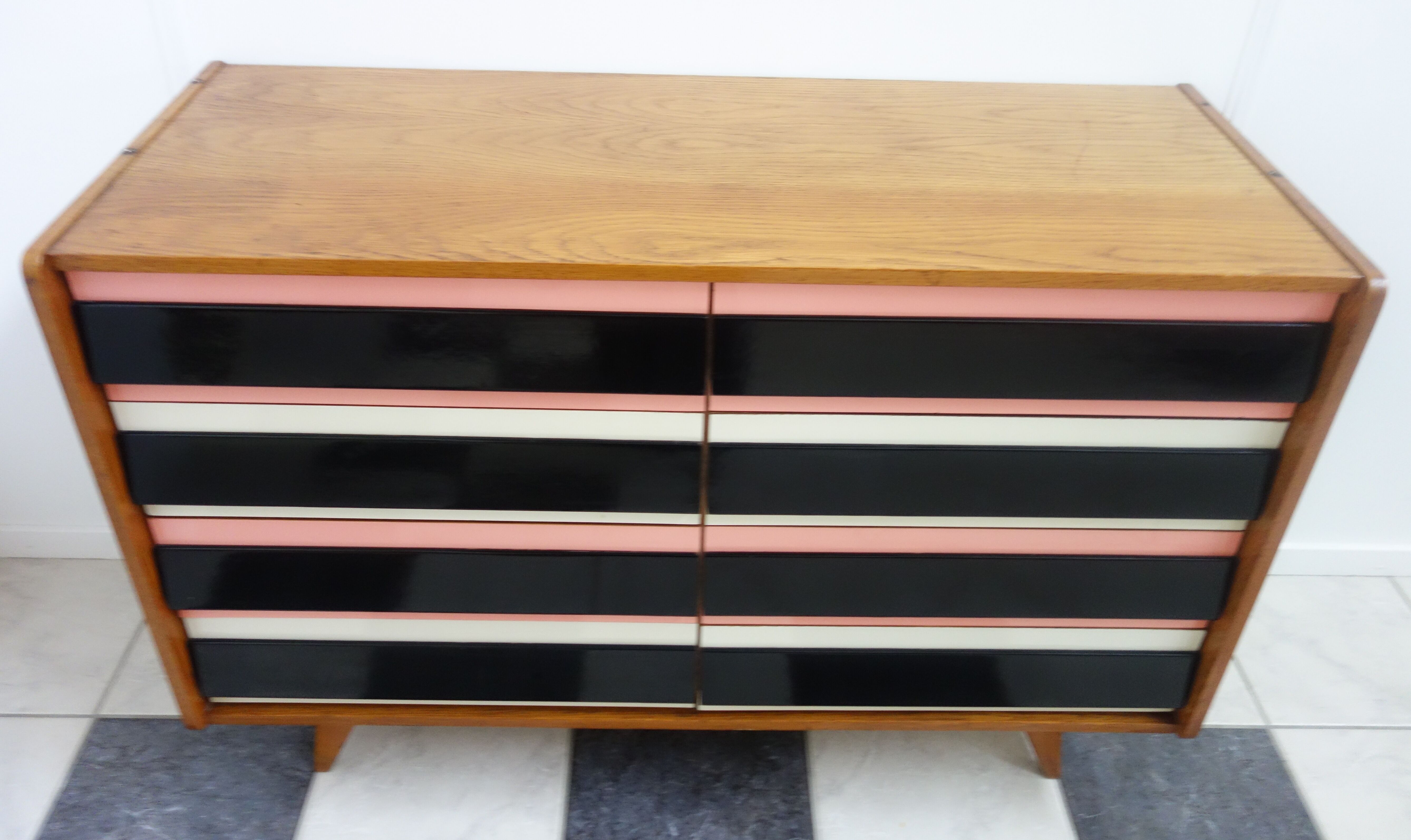 Commode rose Jiri Jiroutek U453 1962