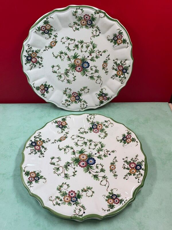 Pair of dish forming pendant, signed capodimonte diameter 31 cm