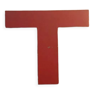 lettre T en métal