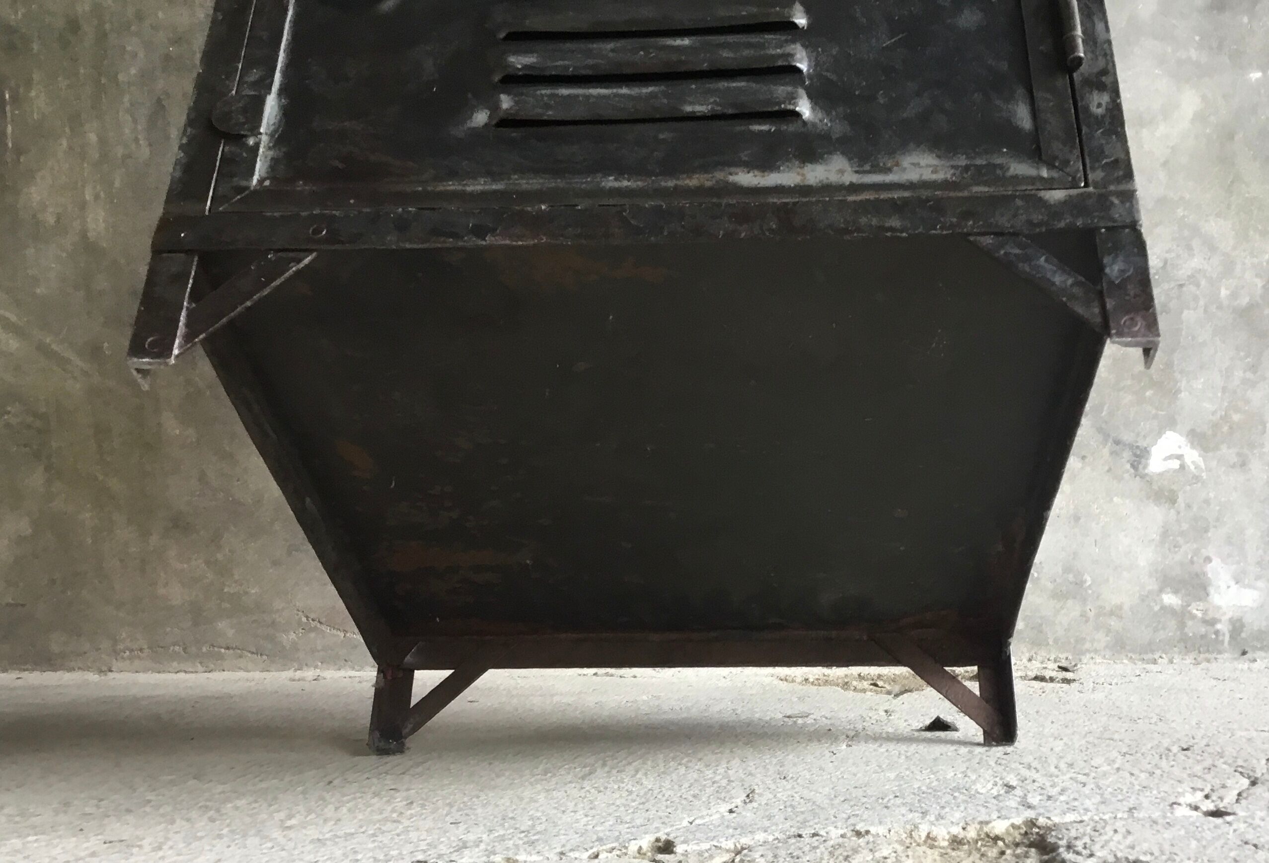 Riveted cloakroom converted into storage cabinet - early twentieth century