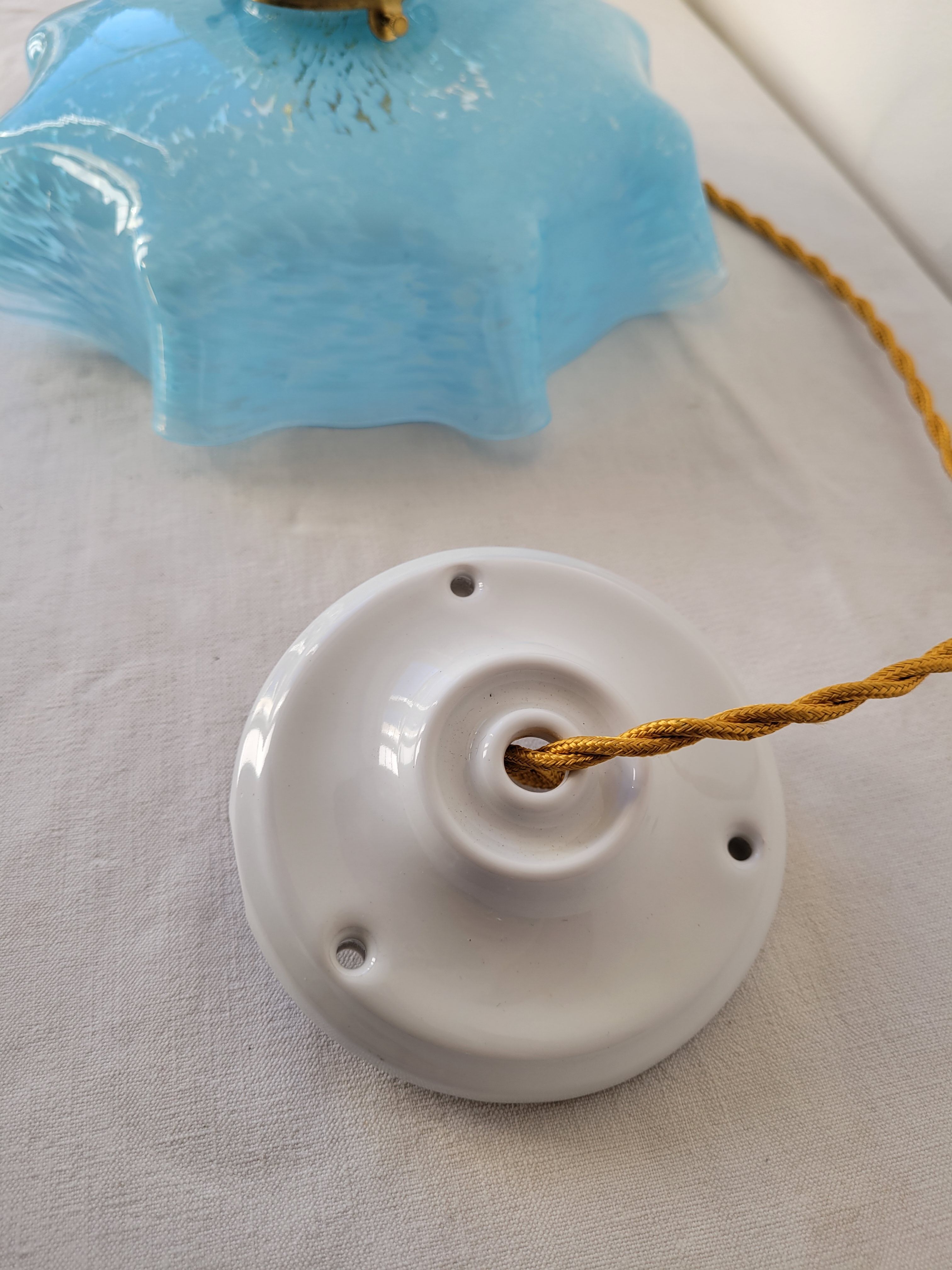 Blue Clichy glass suspension