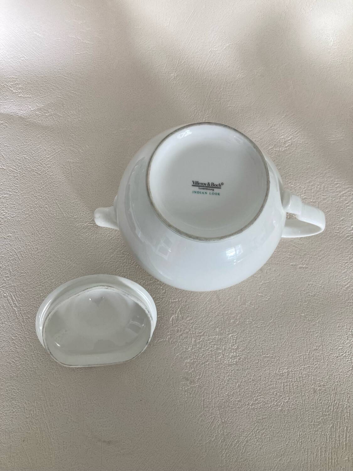 Villeroy and Boch Indian Look teapot and sugar bowl