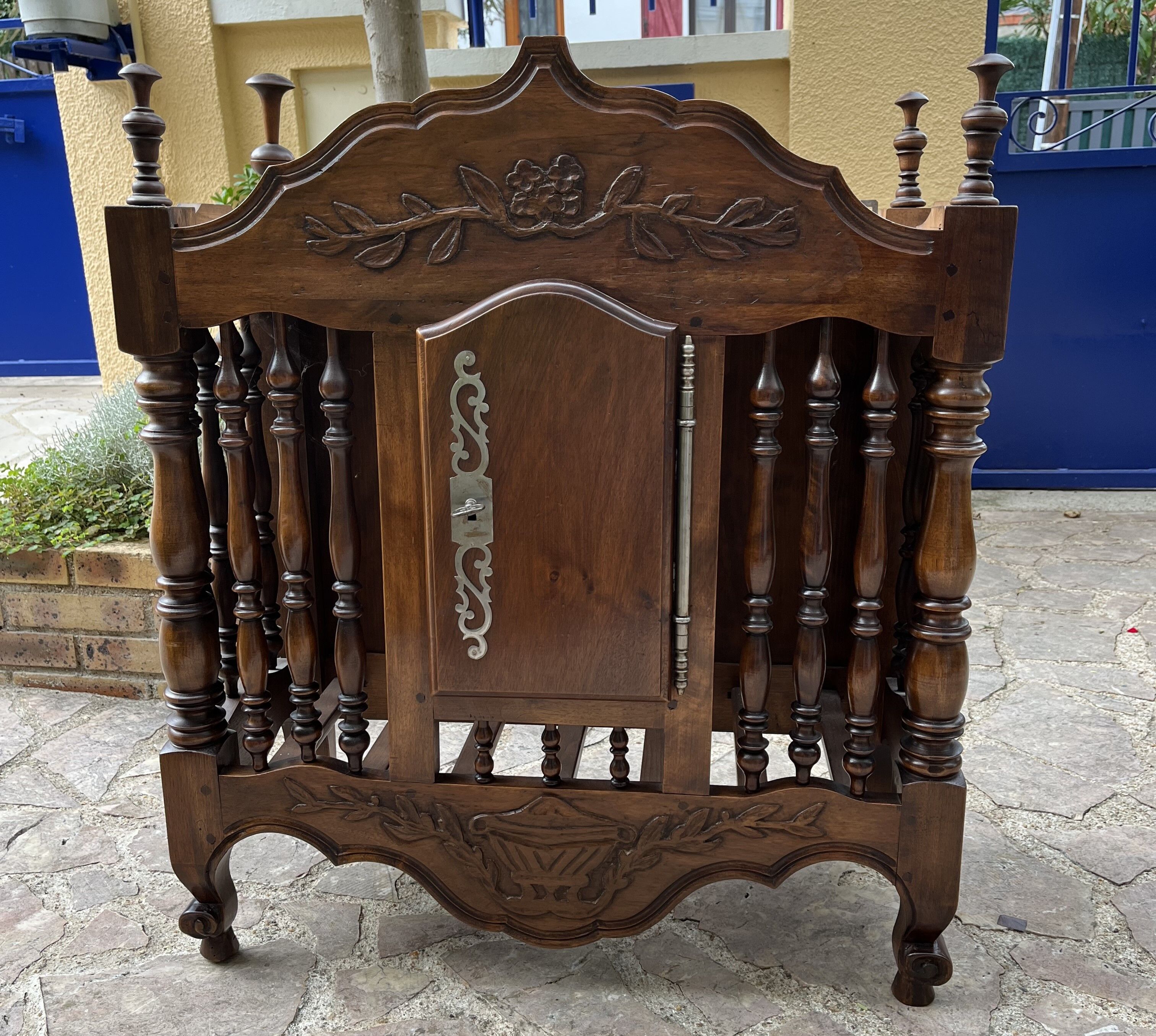 Provencal Panetière