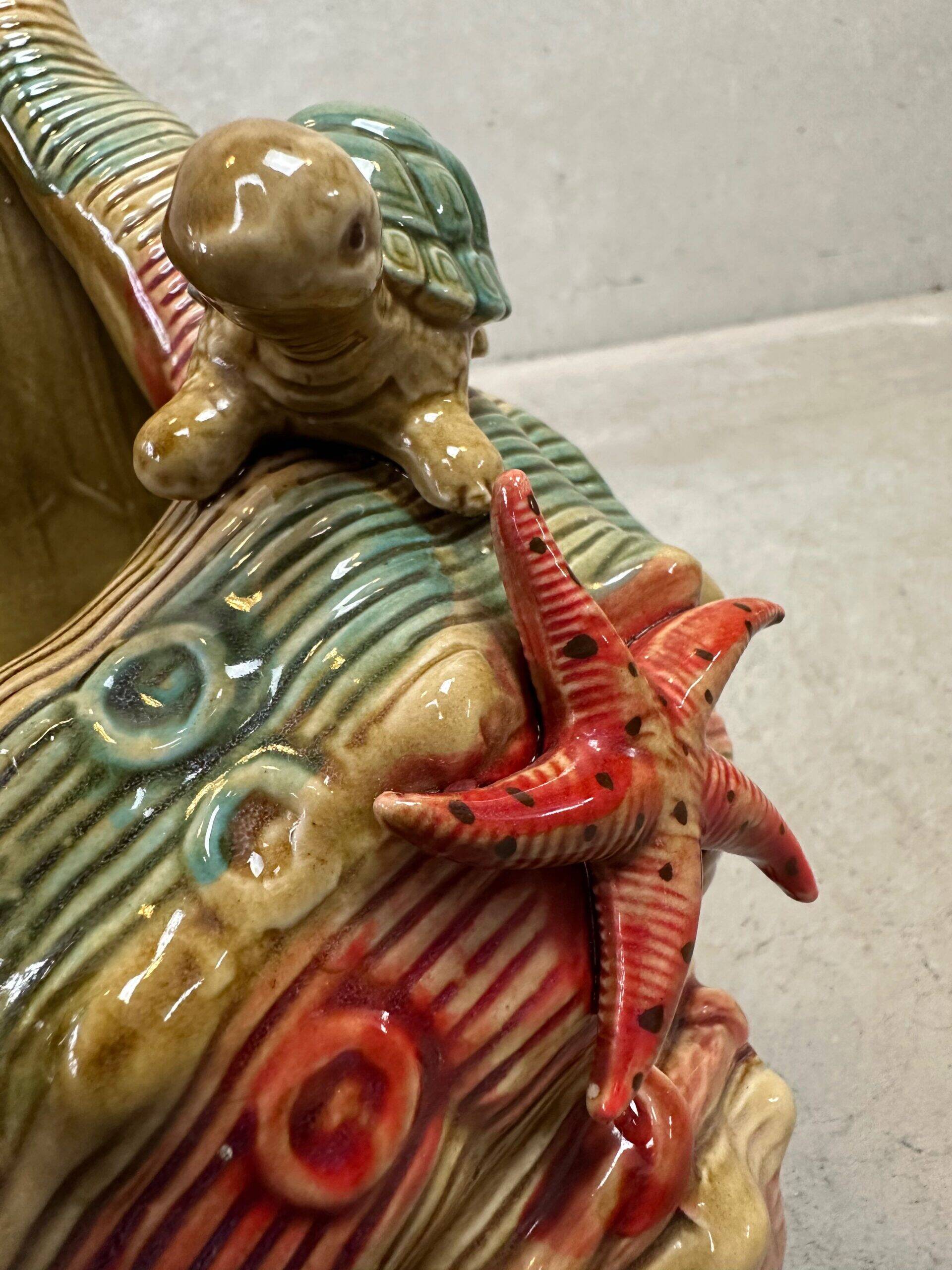Vintage 'scene' lamp – ceramic