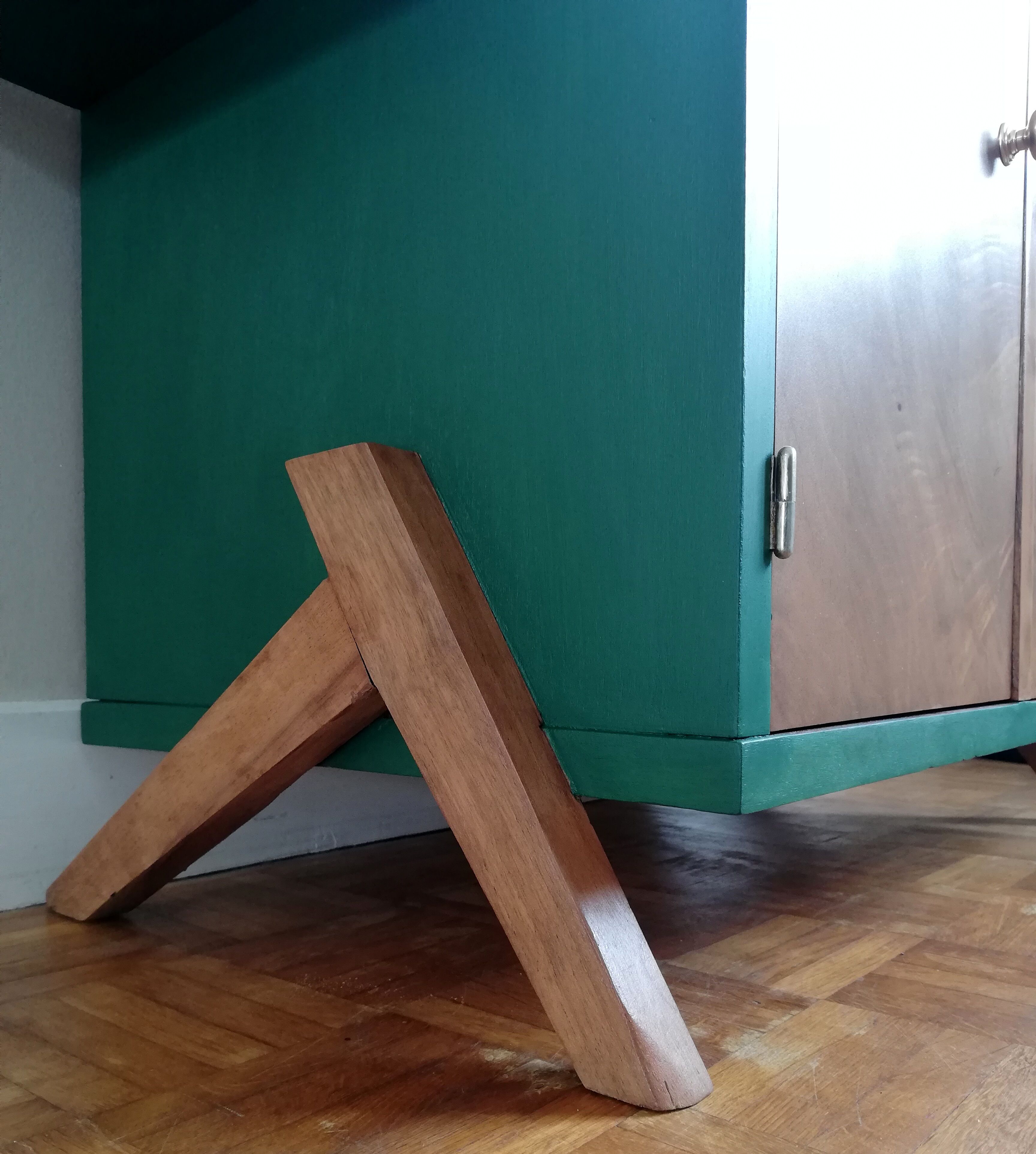 Art Deco bar furniture revisited