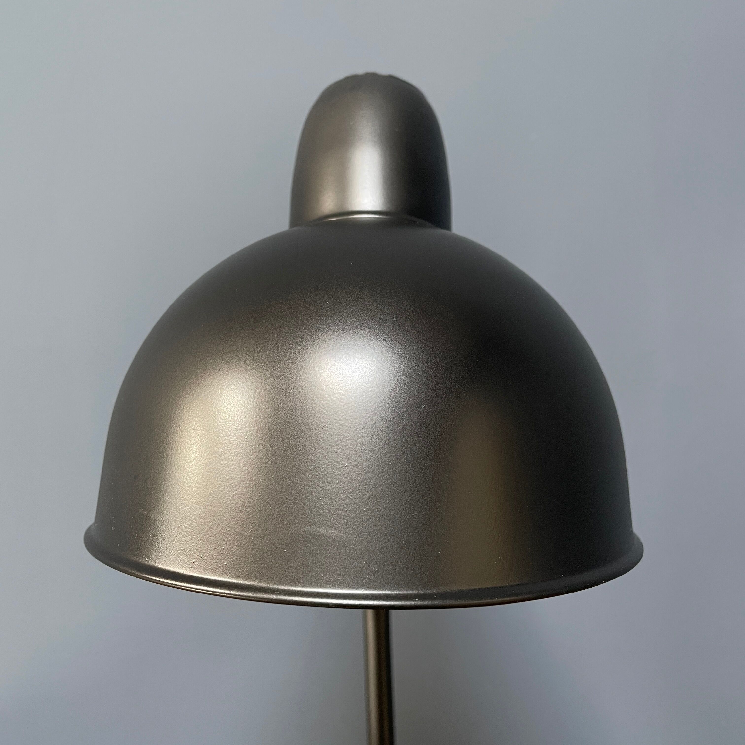 Early kaiser Jdell desk or table lamp model 6556 from the 1930s