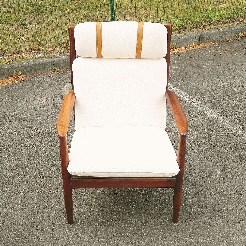 Pair of armchairs by Grete Jalk, Glostrup Publishing, Denmark