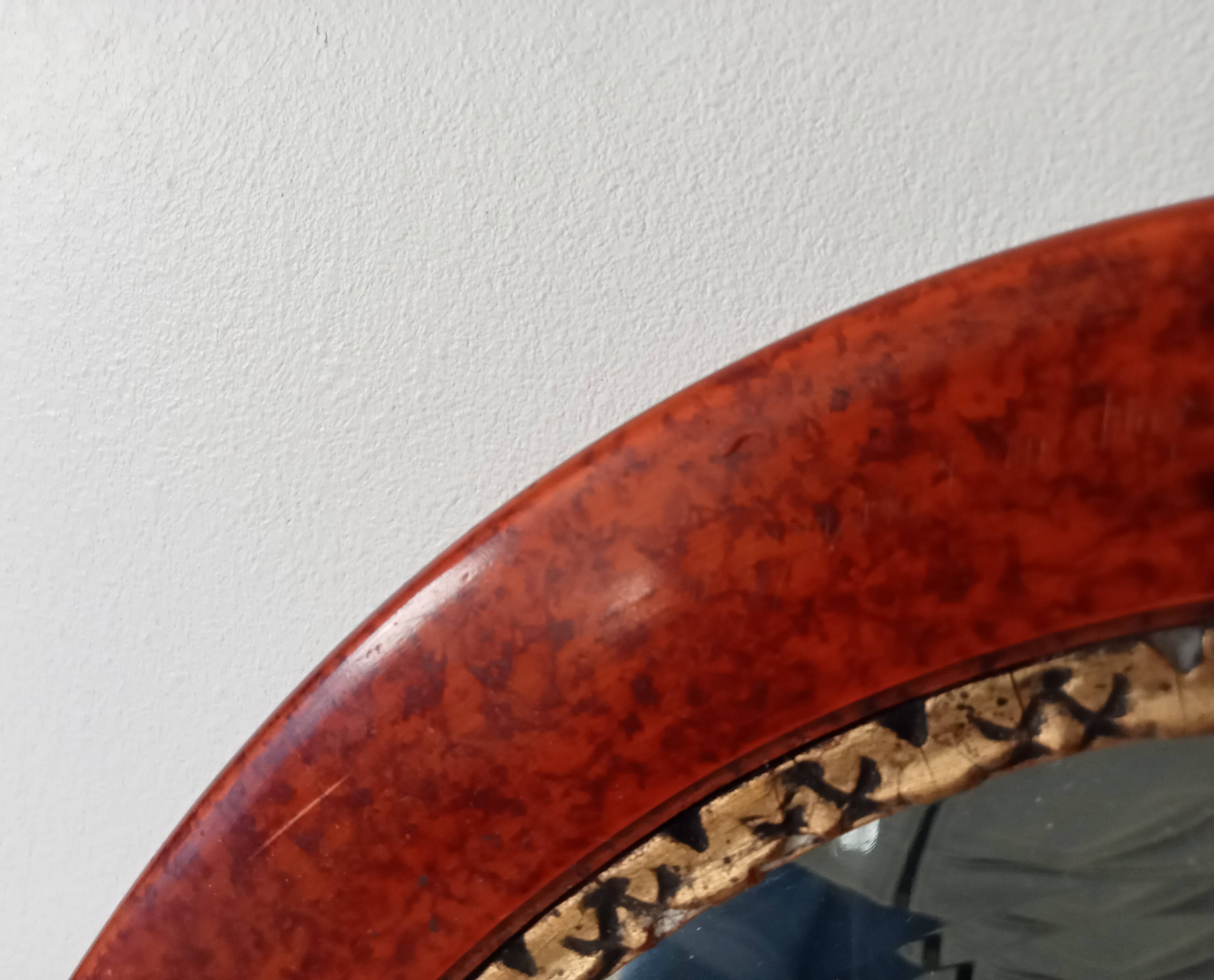 Antique oval mirror with bevelled glass