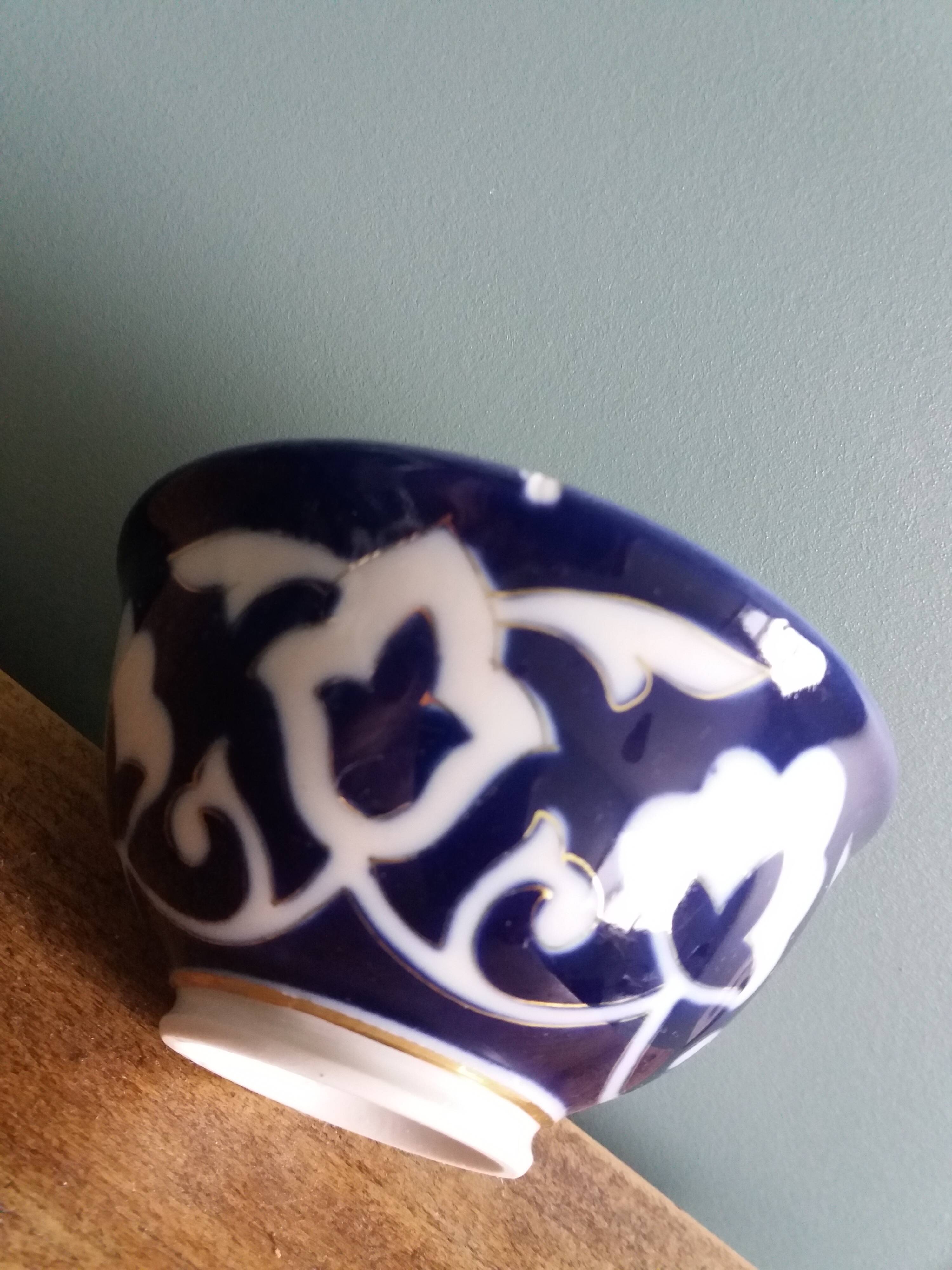 5 Uzbekistan porcelain tea bowls or cups, cobalt and gold decor