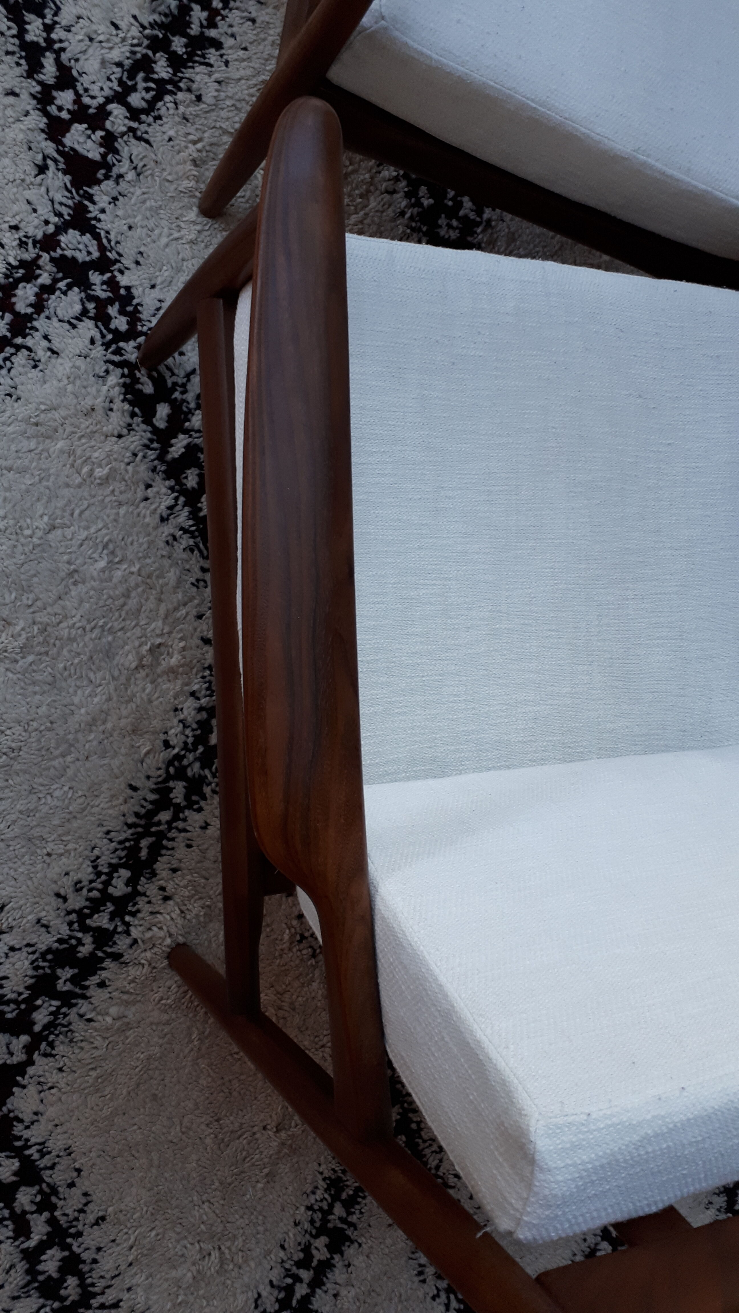 Paire de fauteuils scandinaves des années 60