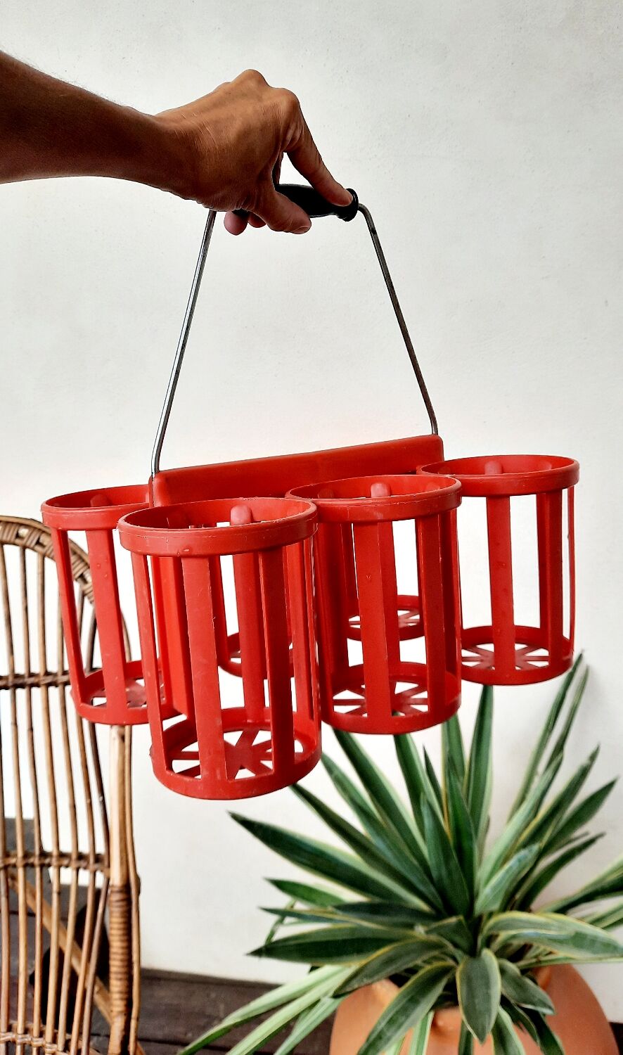 Porte bouteille en plastique vintage