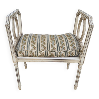 Banc en bois blanc