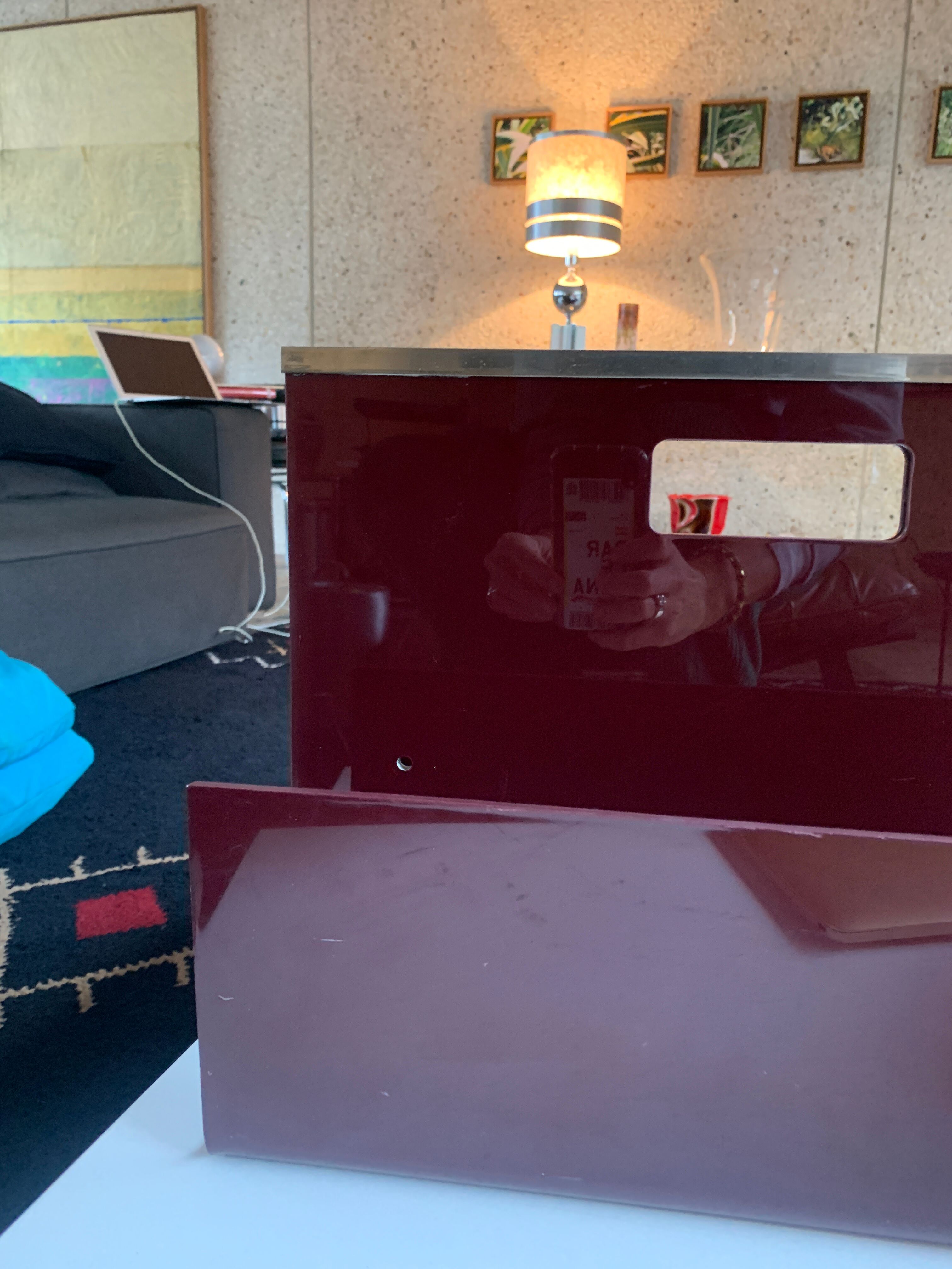 Magazine holder 70s plexiglass burgundy