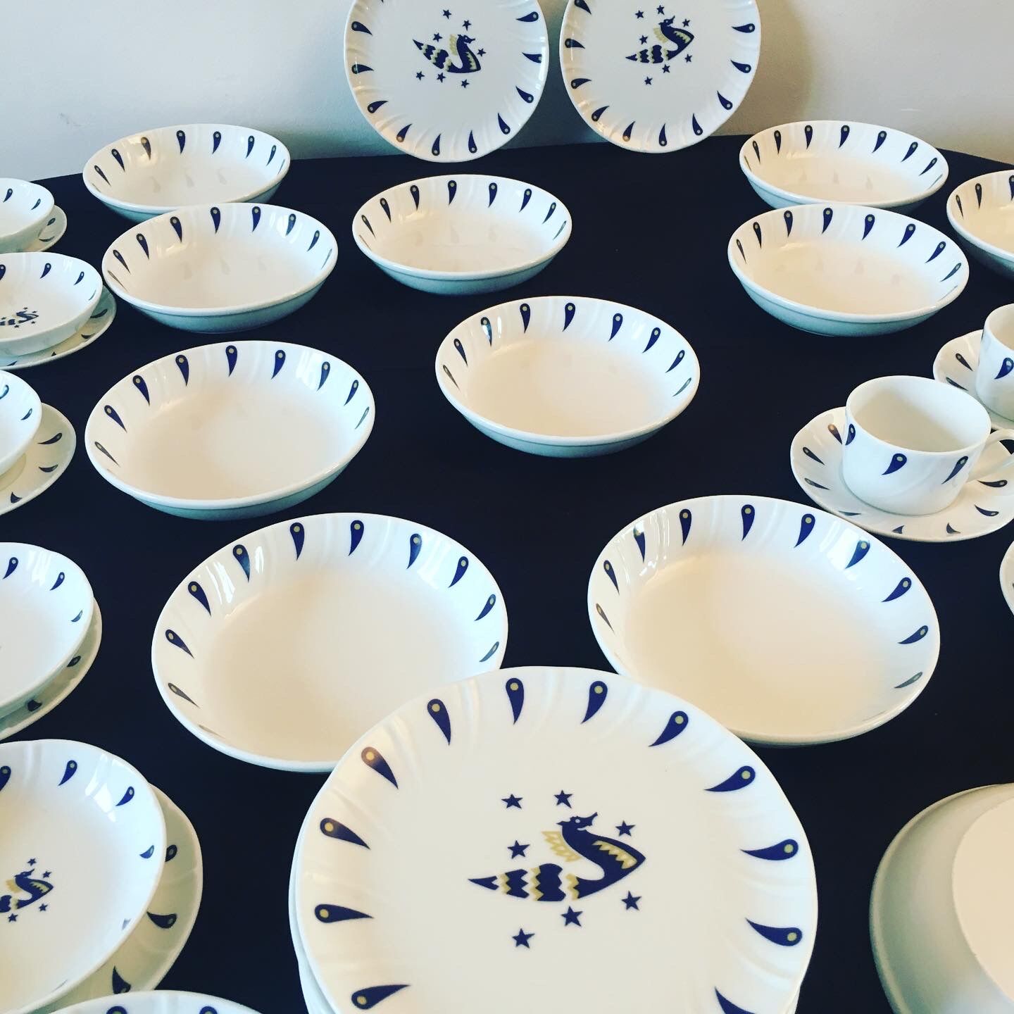 58 service pieces by Jean Picart le Doux for Air France