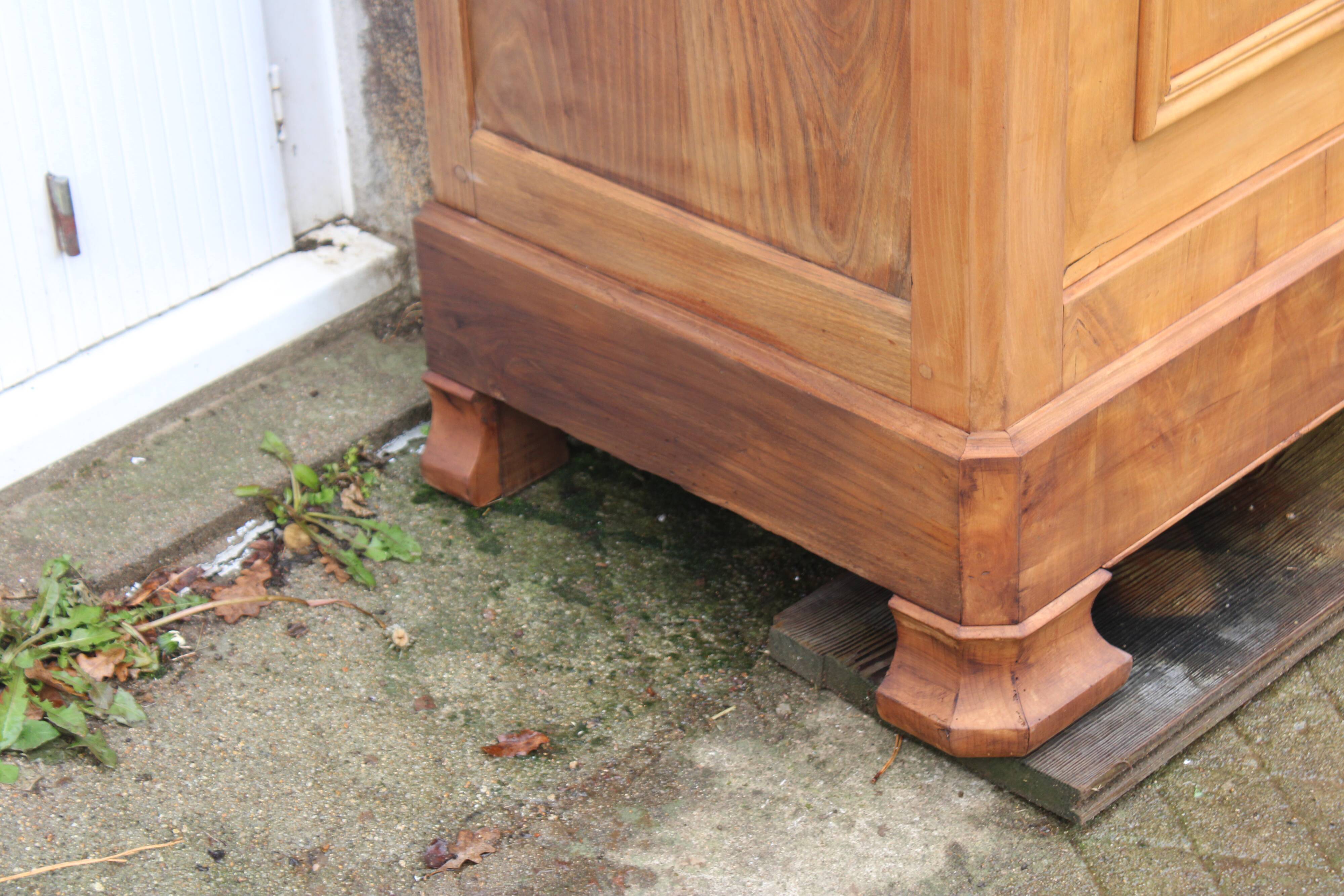 Antique wooden sideboard – Louis Philippe style