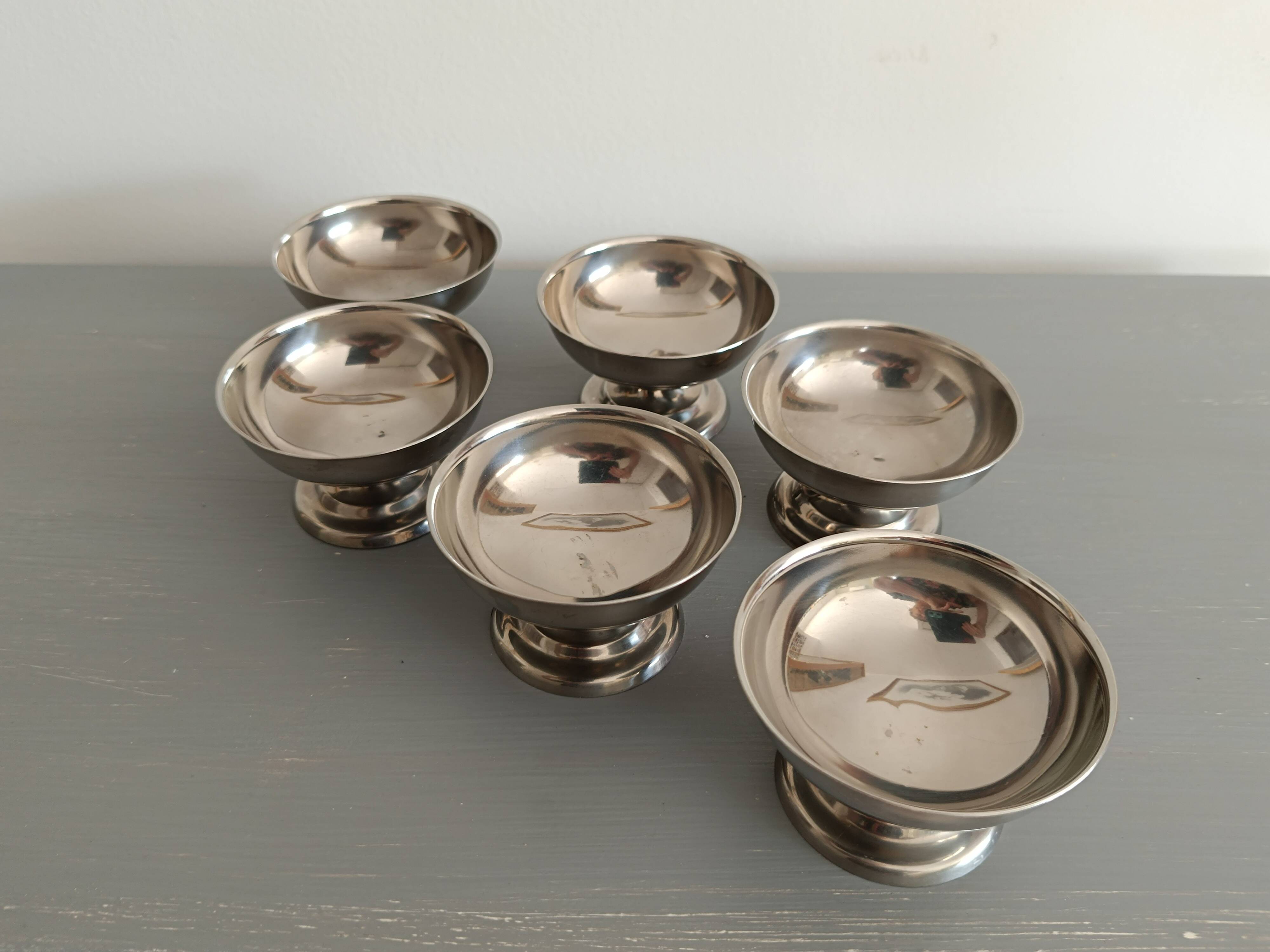 Stainless steel cups
