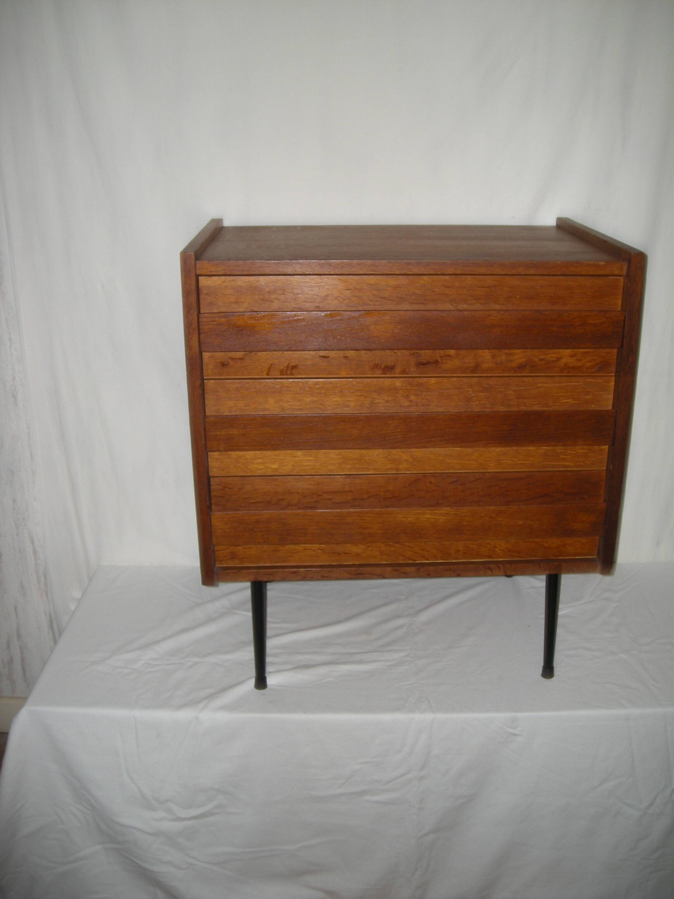 Tubauto chest of drawers from the 50s