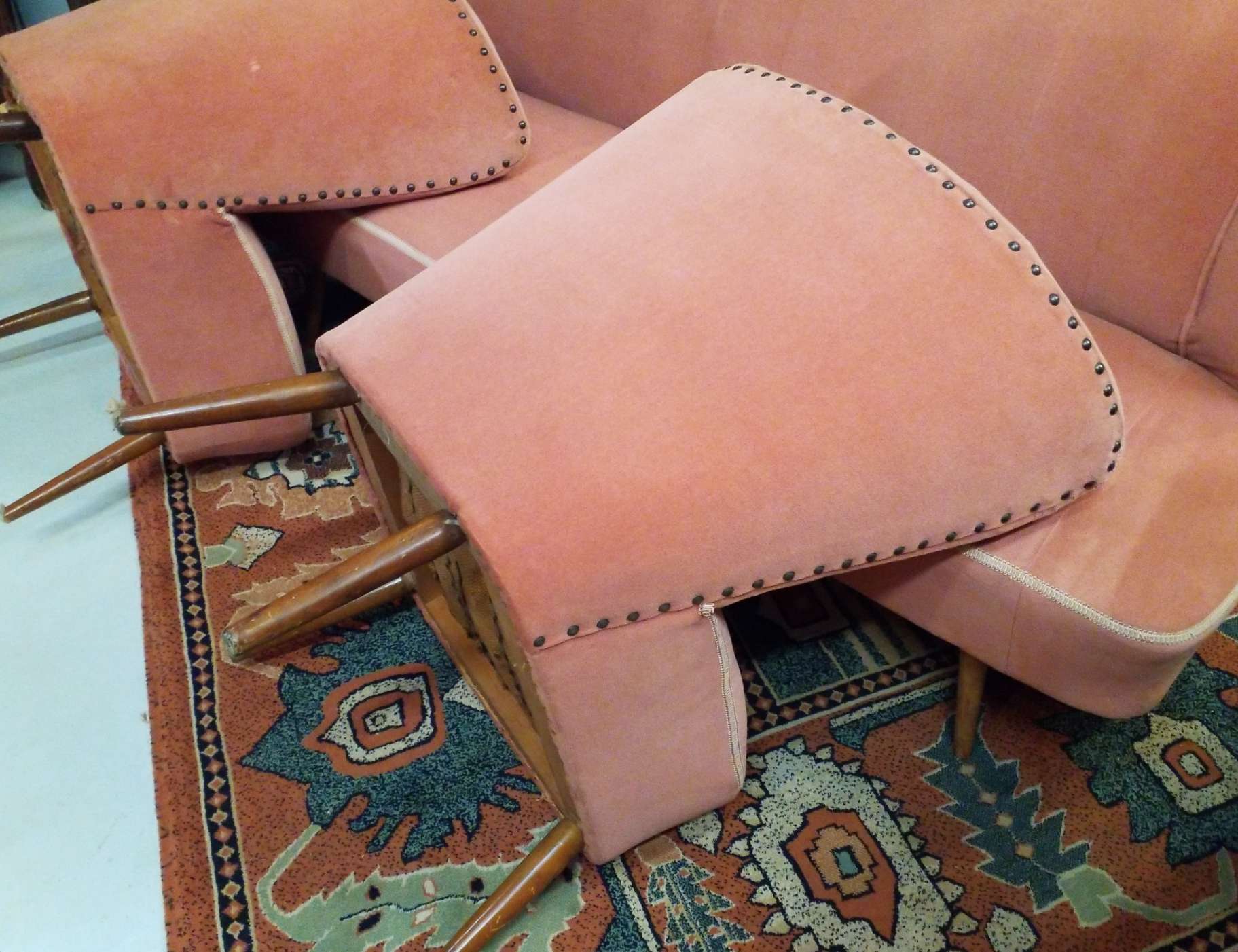 Three-room living room