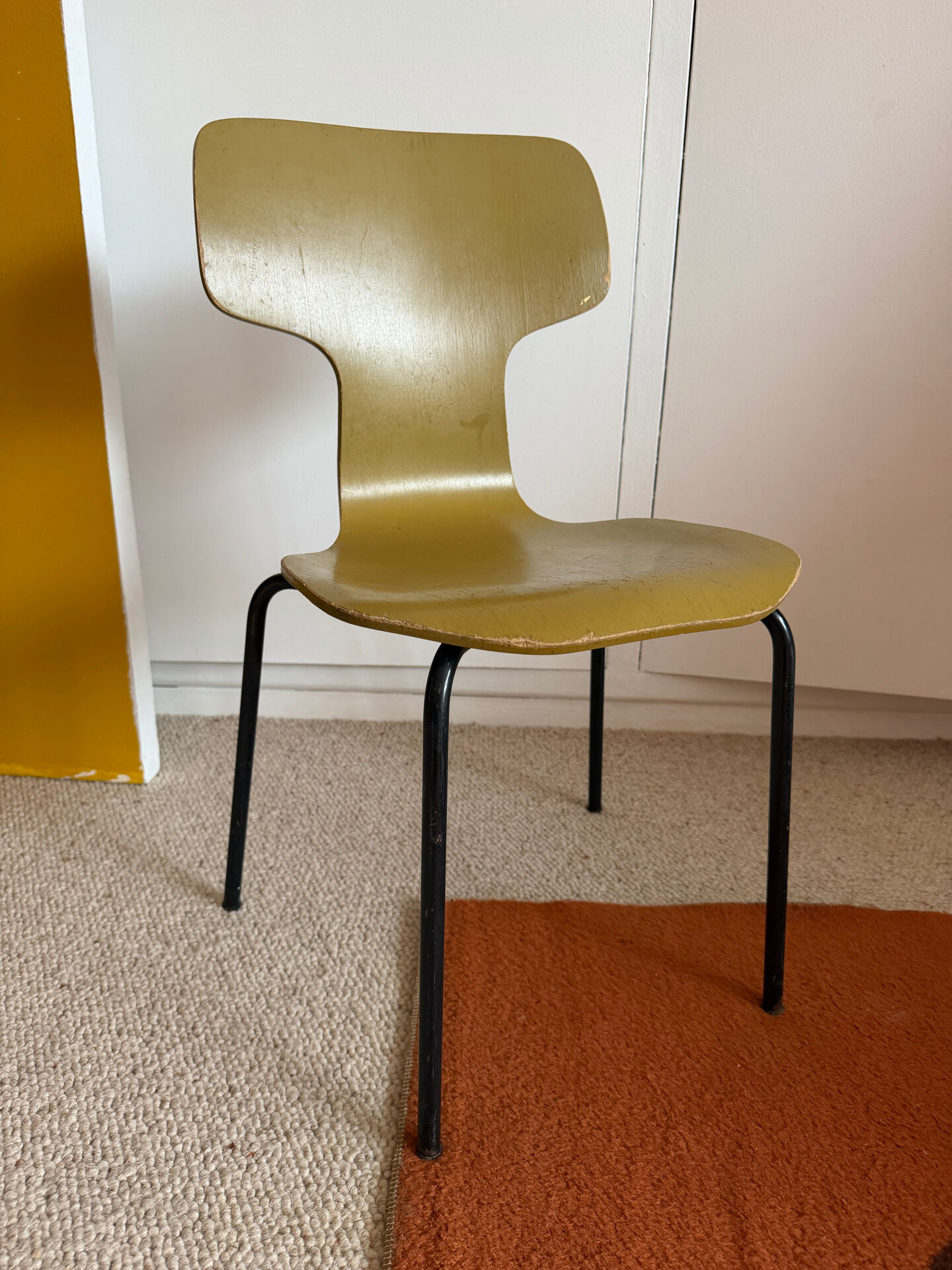 Chaise enfant T ou Marteau, Arne Jacobsen, Fritz Hansen 1971