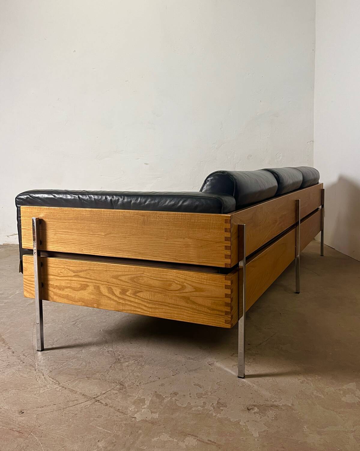 Canapé “Forum” par Robin Day pour Habitat – cuir chocolat, 1990