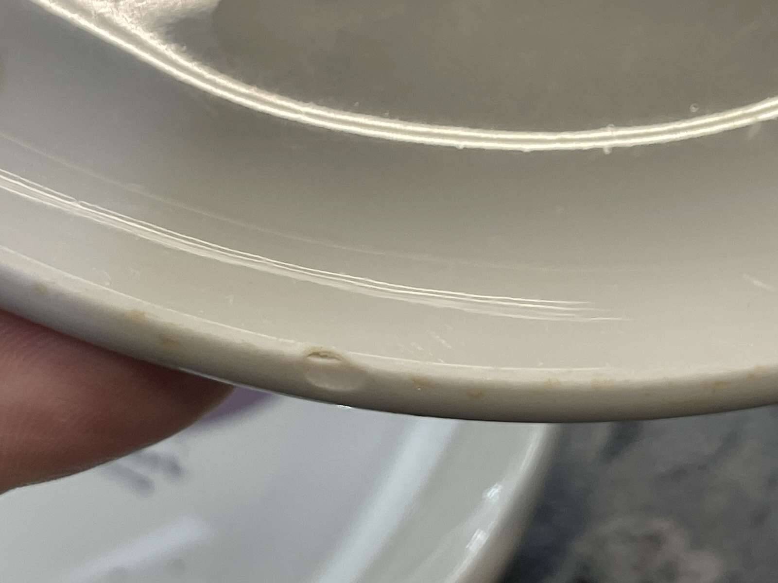 18-piece dinner service by Le Corbusier designed for Prunier restaurants