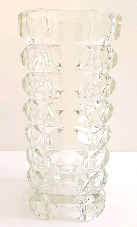 70's chiseled glass vase