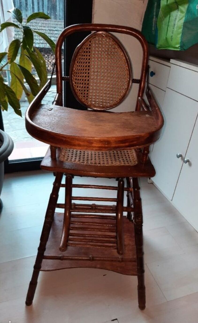 High chair wood and cannage