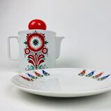 Table set - Earthenware and porcelain - 4 cutlery -10 pieces