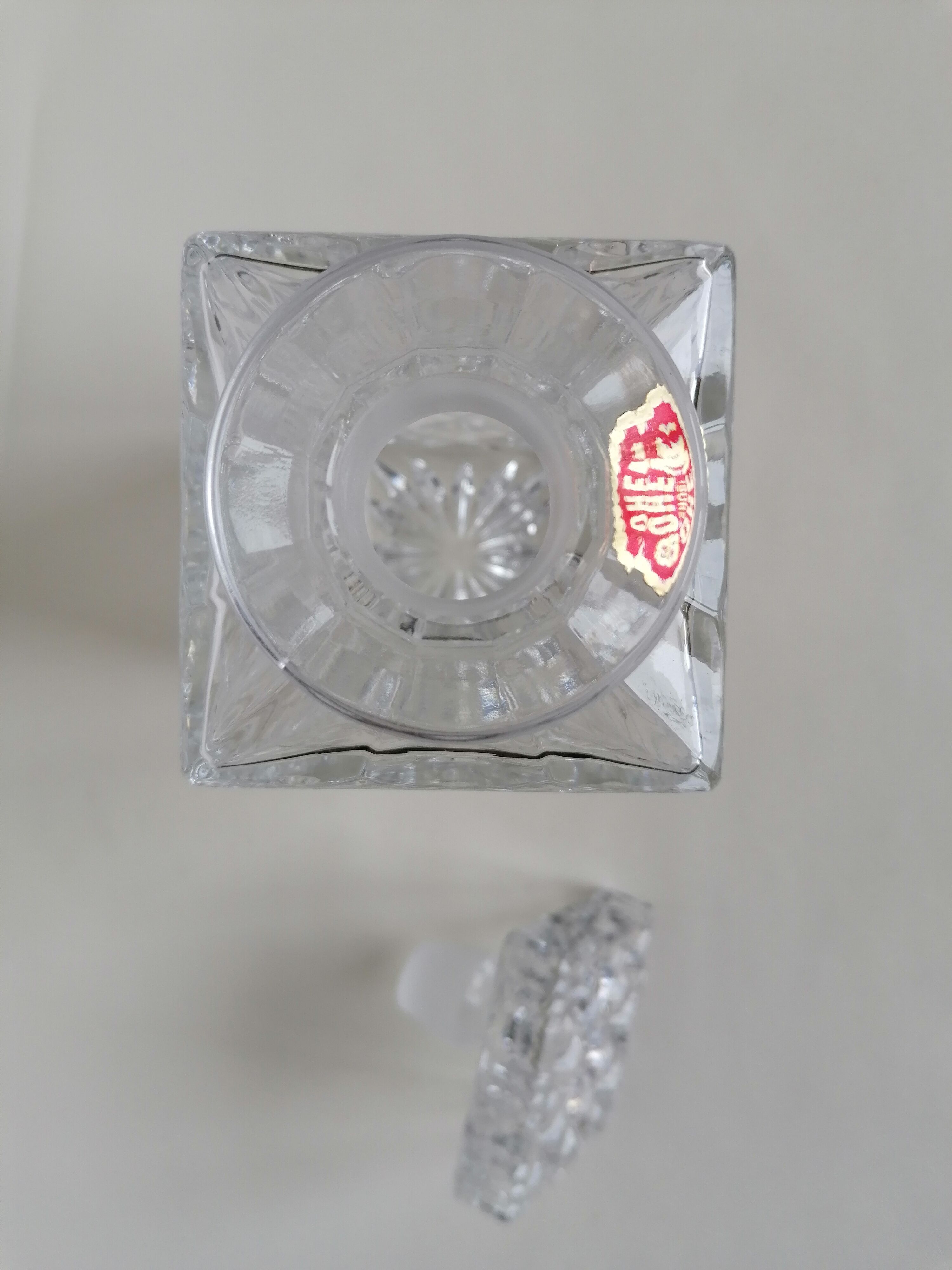 Crystal whisky service