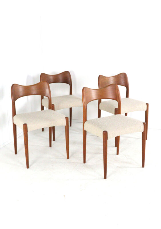 Ensemble de 4 chaises Arne Hovman Olsen pour Kold Mogens