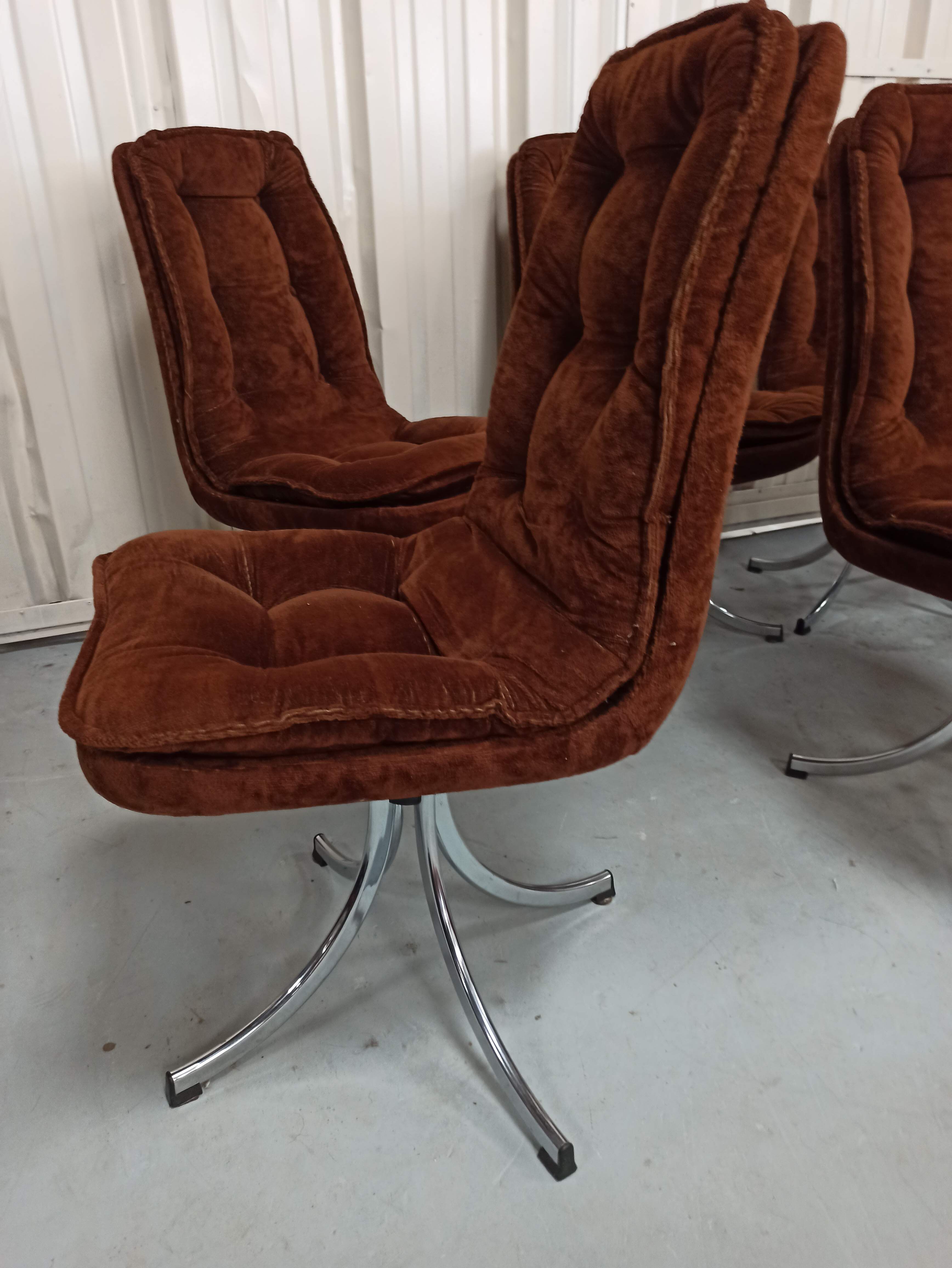Set of 6 chrome velvet bucket chairs from the 70s