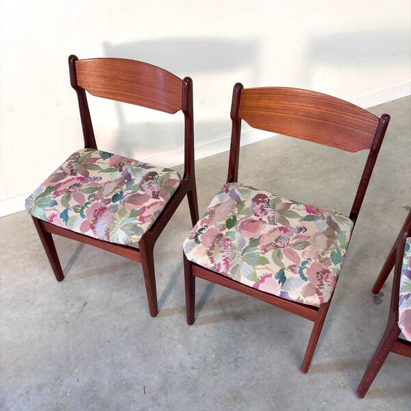 Set of six dining chairs by Erik Buch, Denmark 1960s