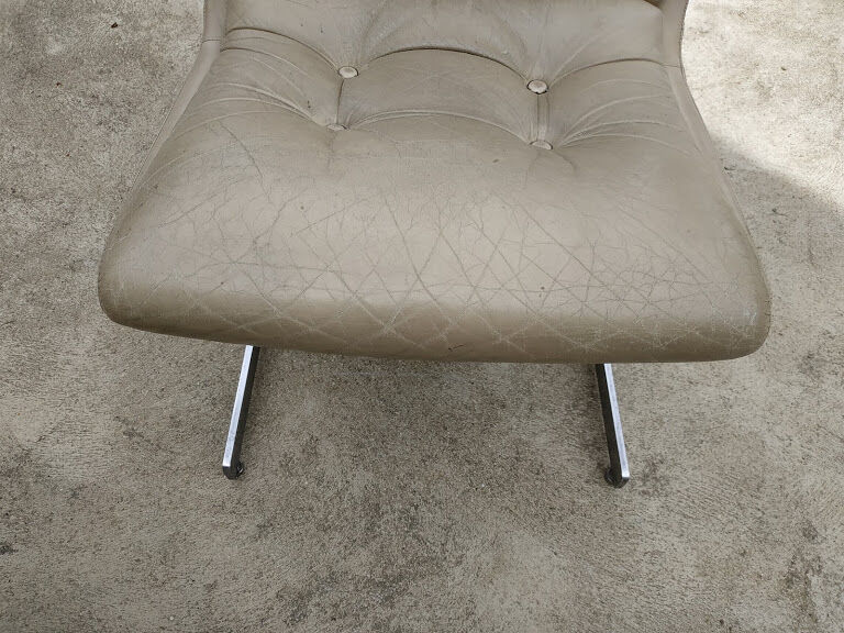 3 armchairs Raphael Raffel