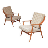 Pair of Boomerang-style armchairs in ecru beige fabric, 1960s.