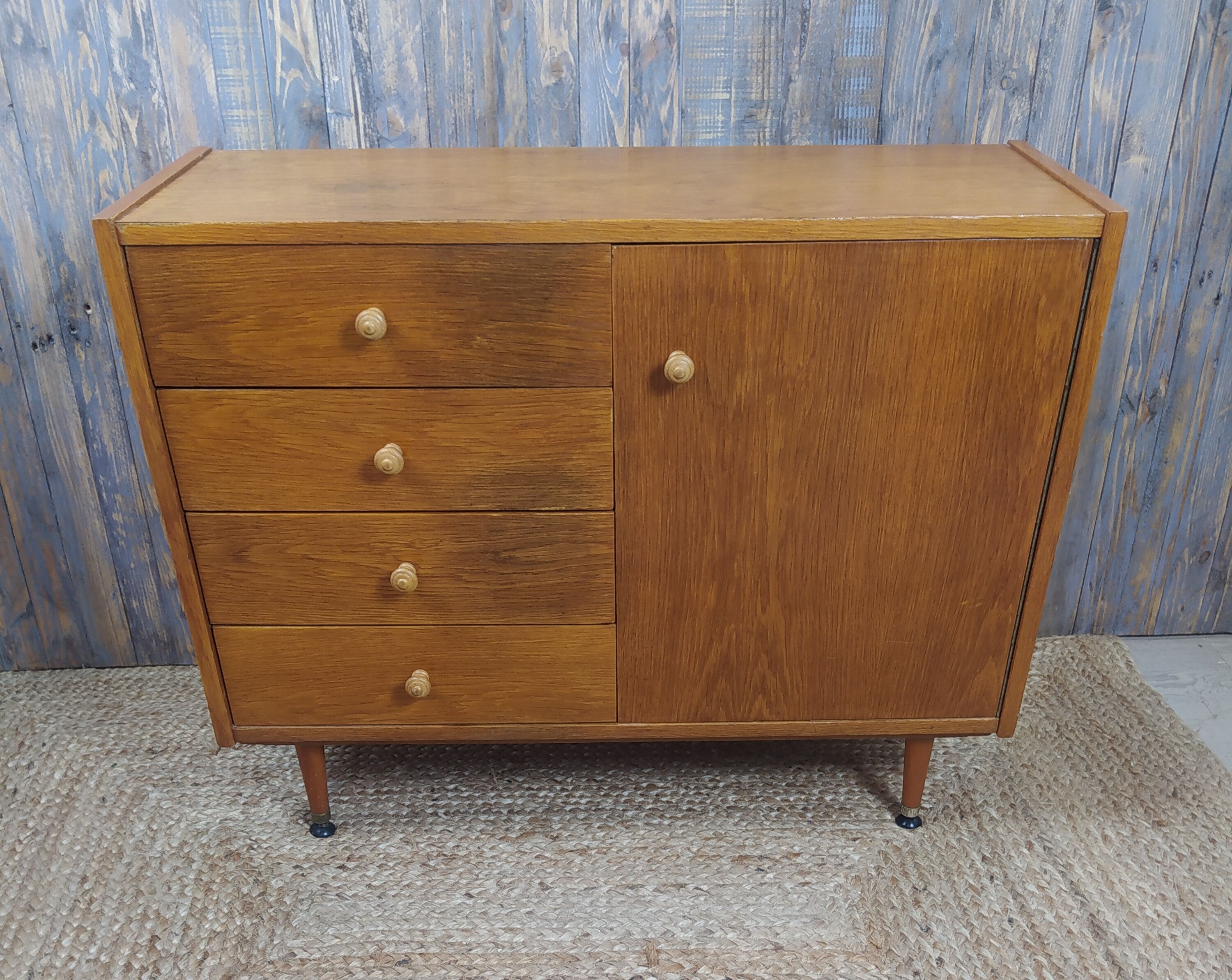 Commode
