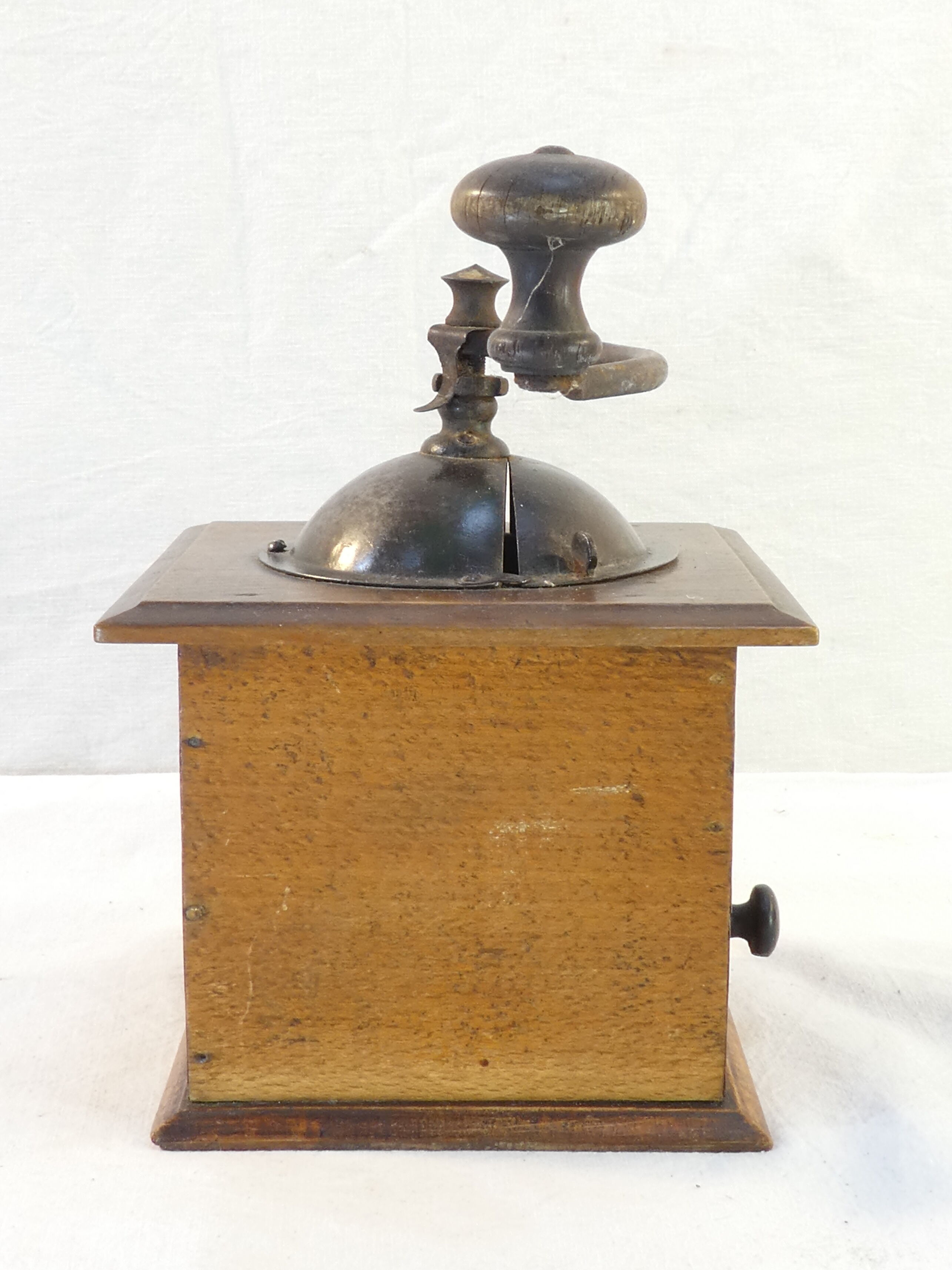 Coffee Mill PEUGEOT FRERES Valentigney DOUBS