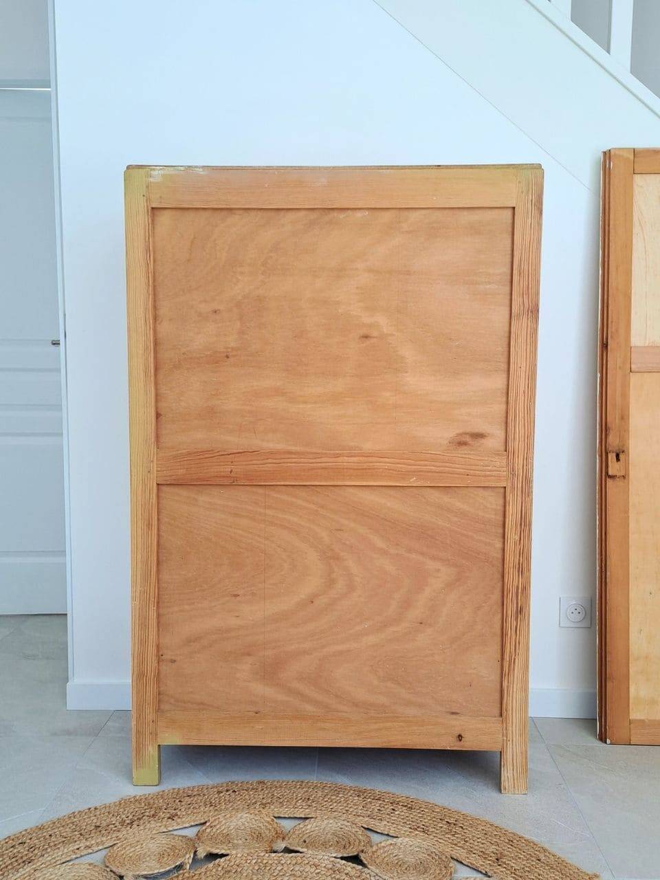 Parisian Art Deco wardrobe in stripped natural wood – floral patterns