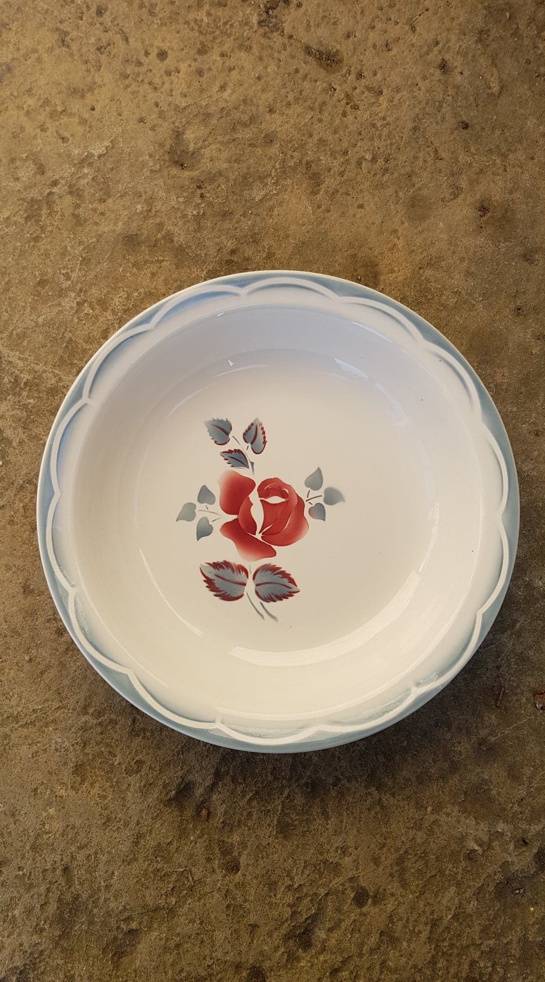 Hollow dish Digoin Sarreguemines magali model