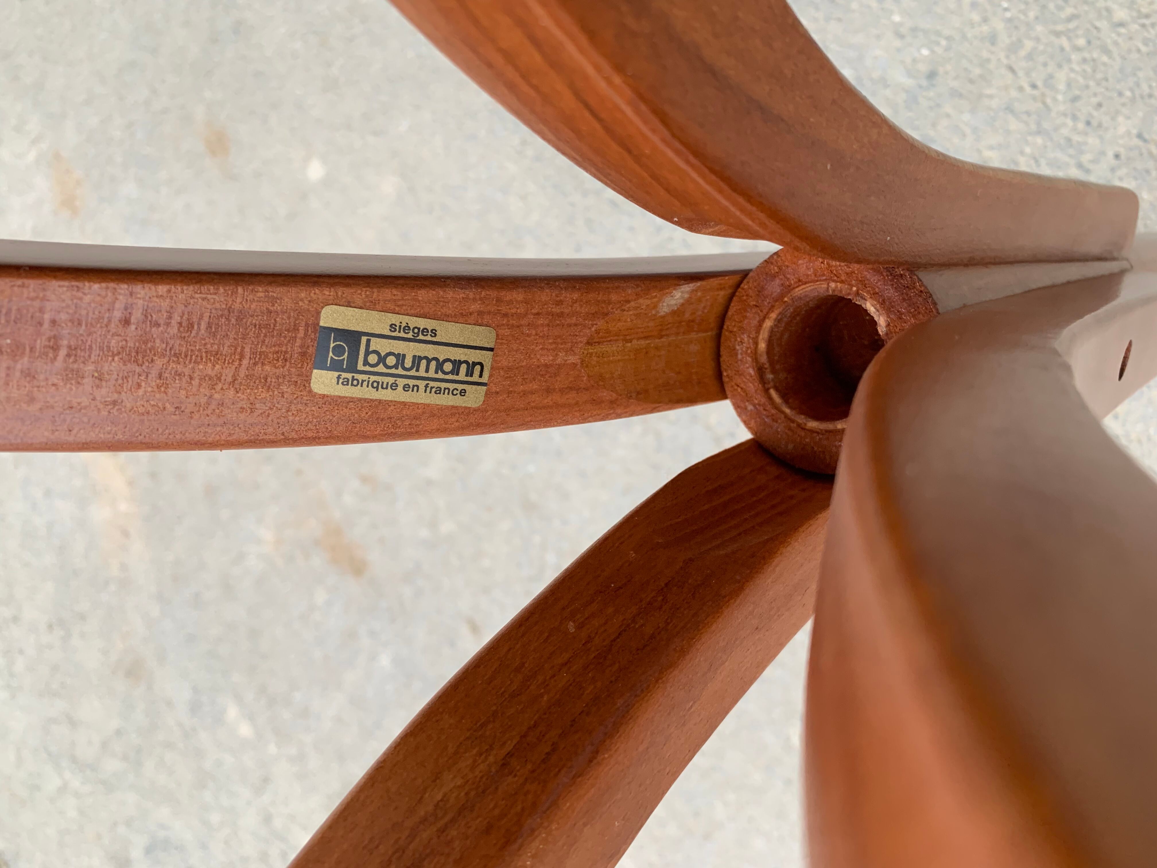 Old Baumann parrot coat rack