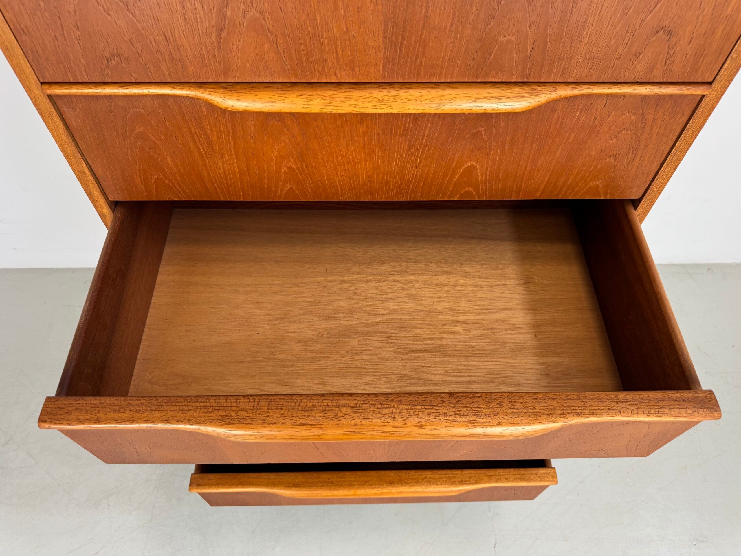 Commode vintage Austinsuite.