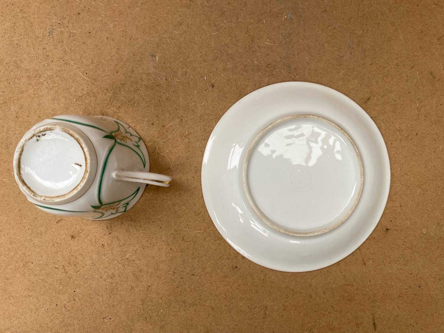 Set of 6 antique white ceramic mugs vintage green leaf decor