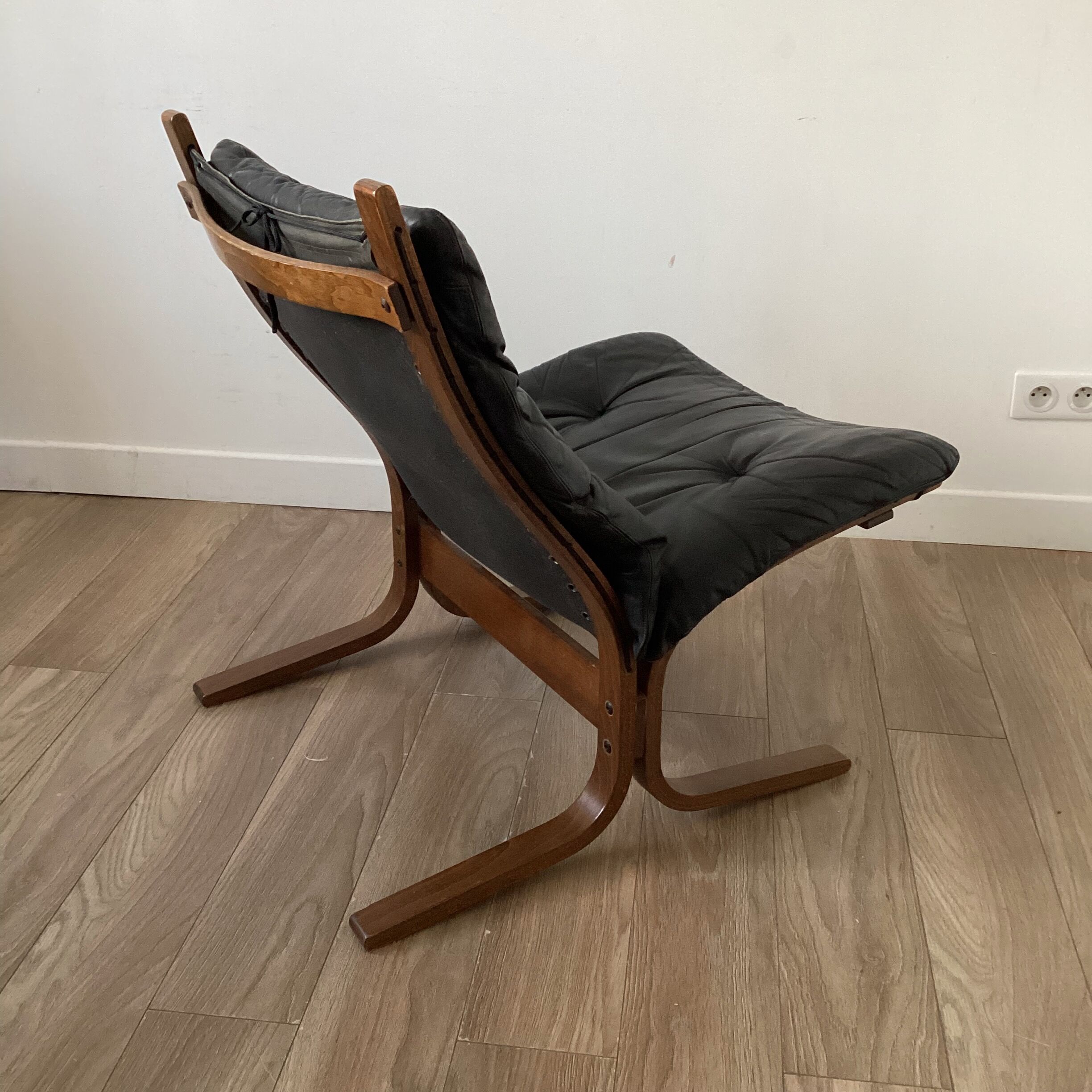 Siesta armchair by Ingmar Relling