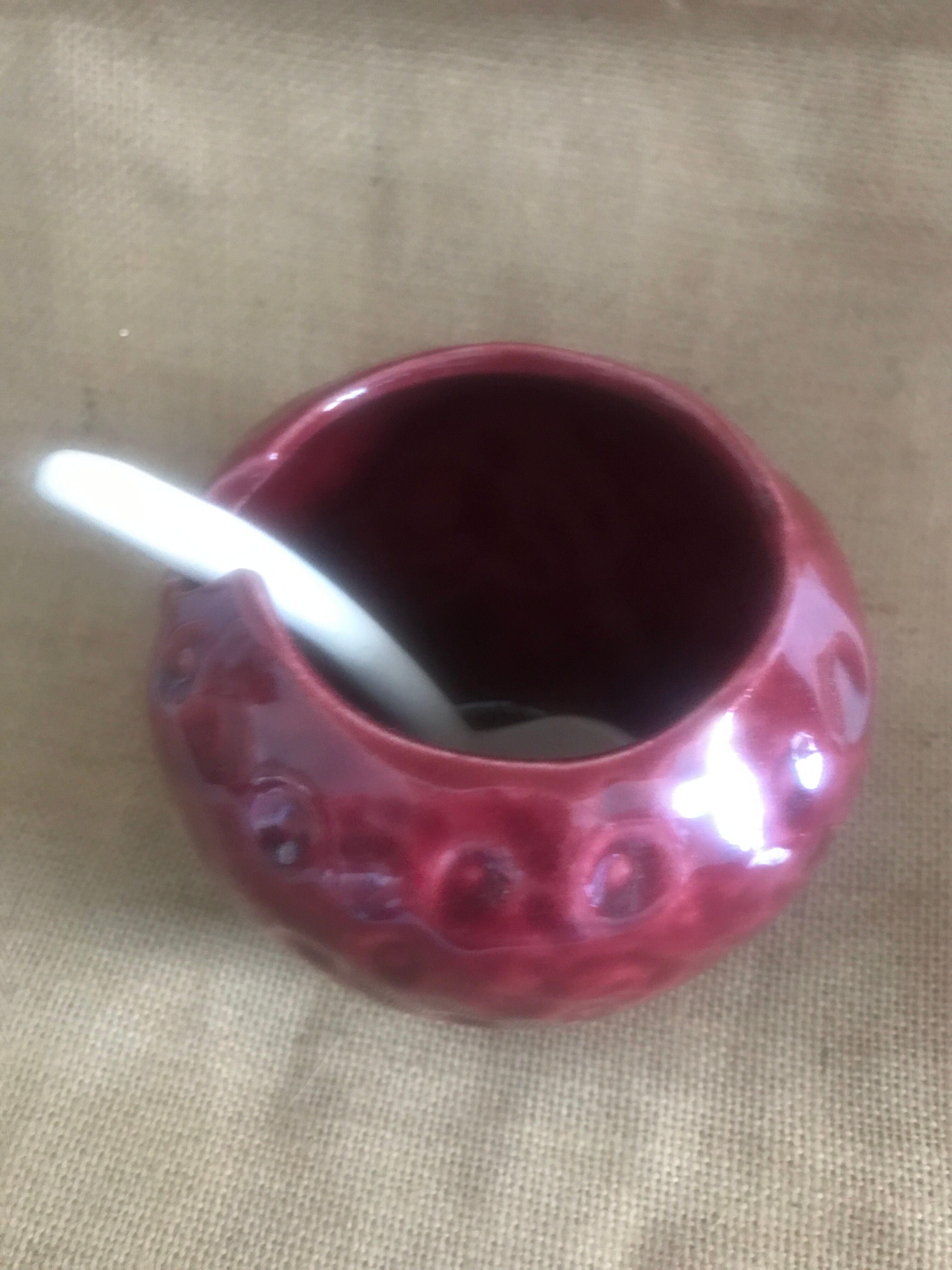 Strawberry dabbling confectioner