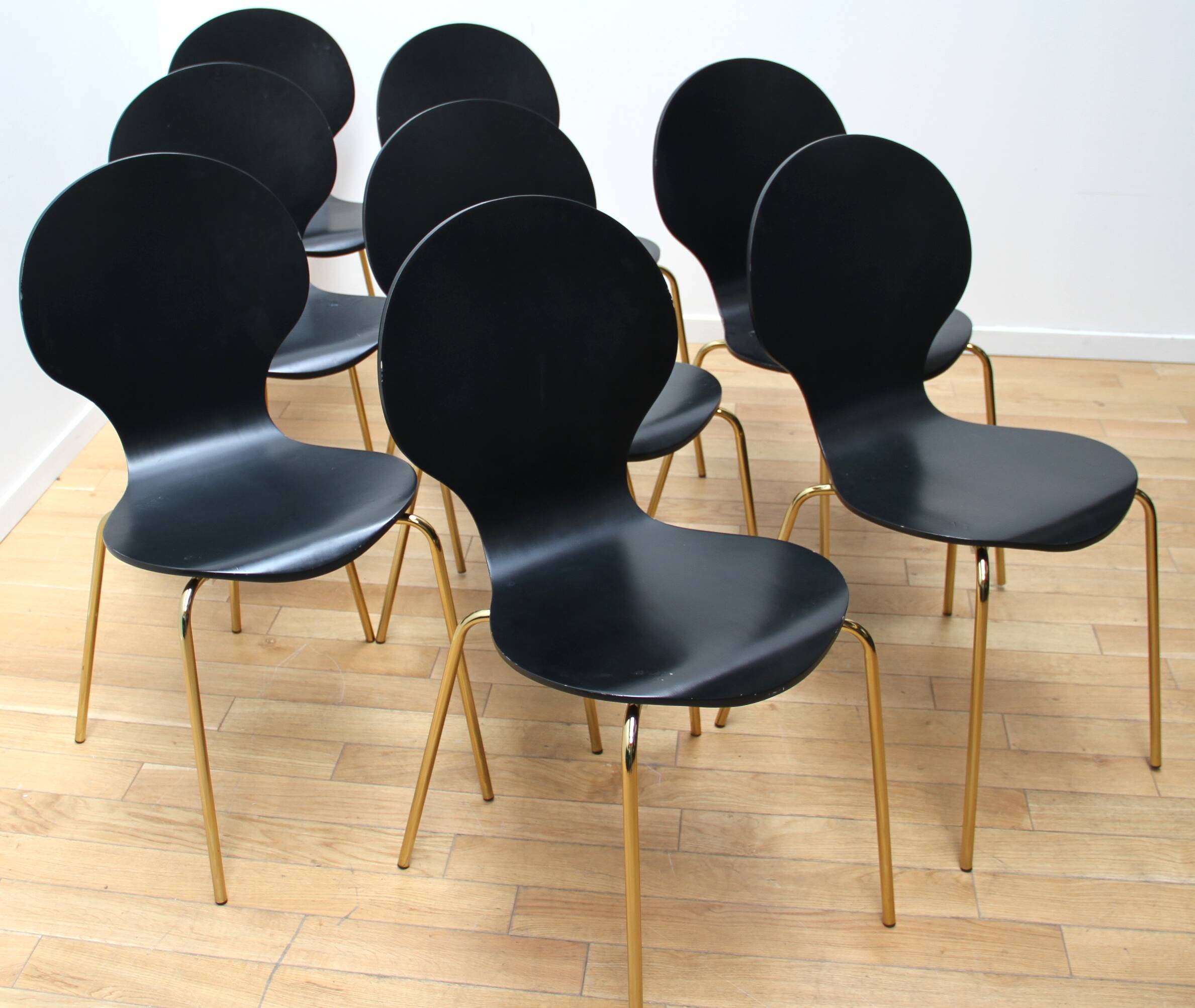 Suite of 8 designer dining room chairs