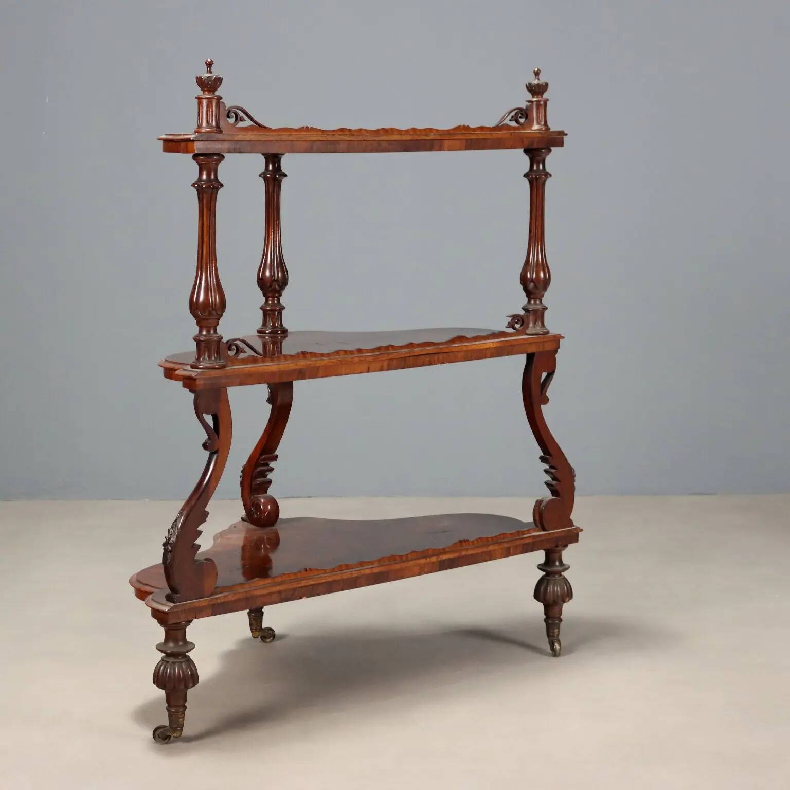 Antique Louis-Philippe walnut shelf, Italy, 19th century