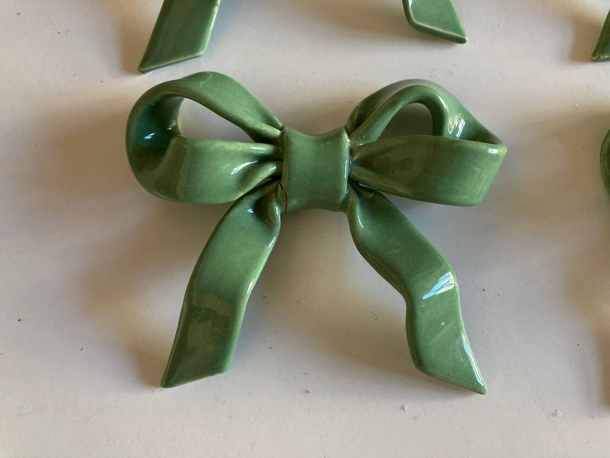 Set of 6 ribbon knife holders in green glazed earthenware 1980