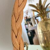 Vintage mirror in round rattan