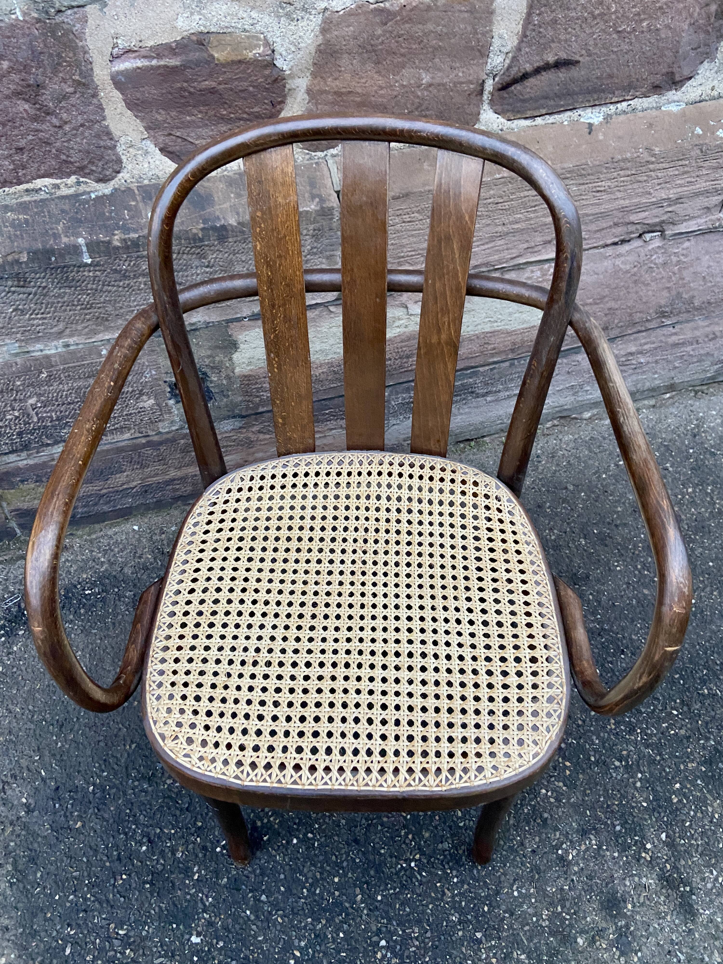Fauteuil bois courbé viennois