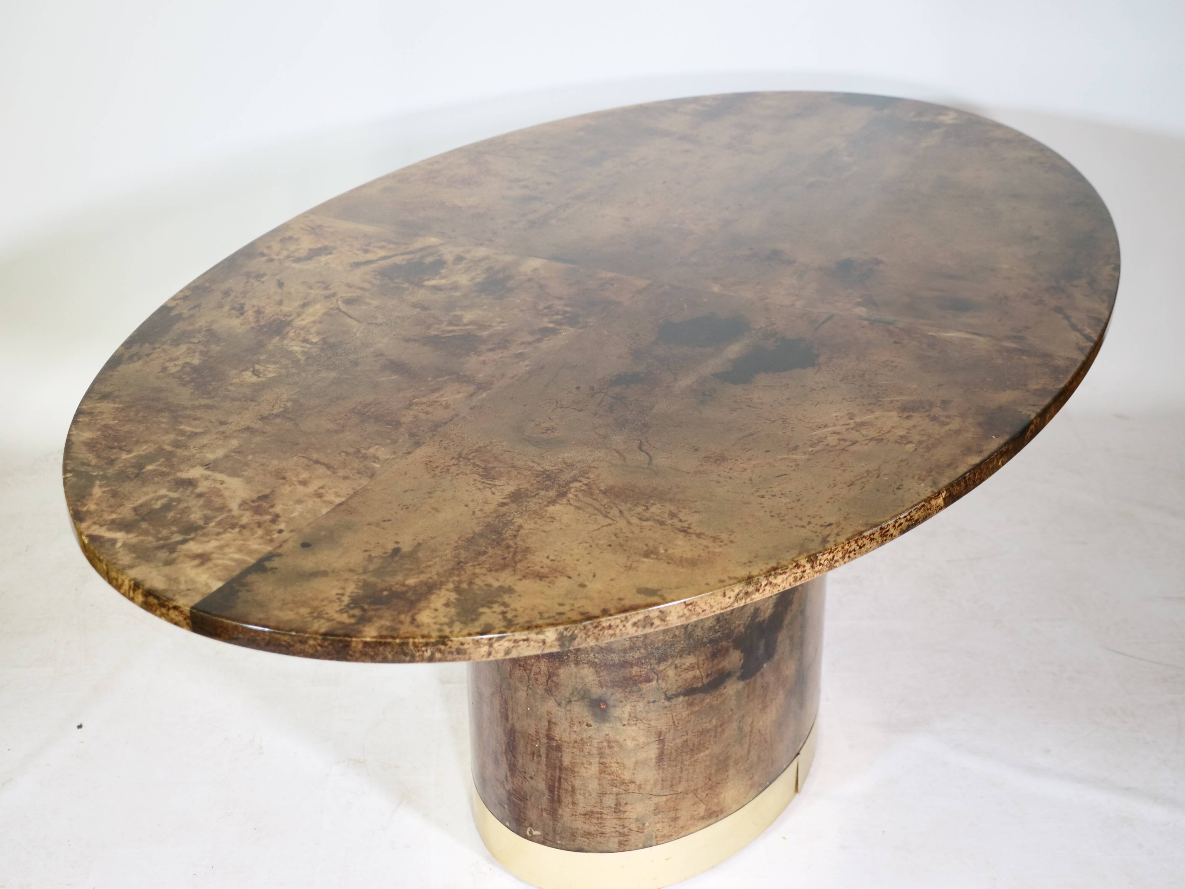 Oval design dining table by Adlo Tura 70s table Italy