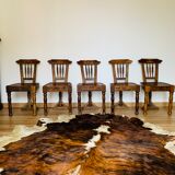 Set of 5 wooden chairs, handcrafted work
